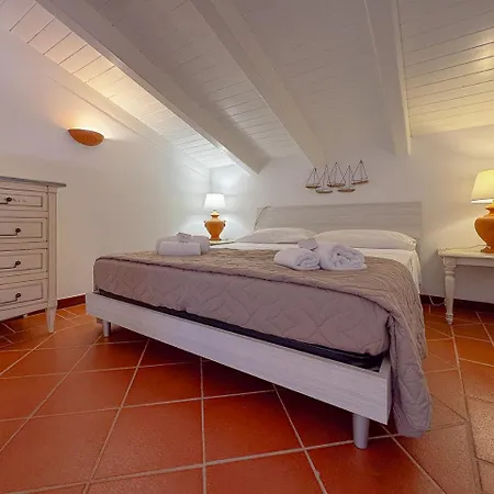 Gilda - Private Pool By Host Hero Villa Stintino